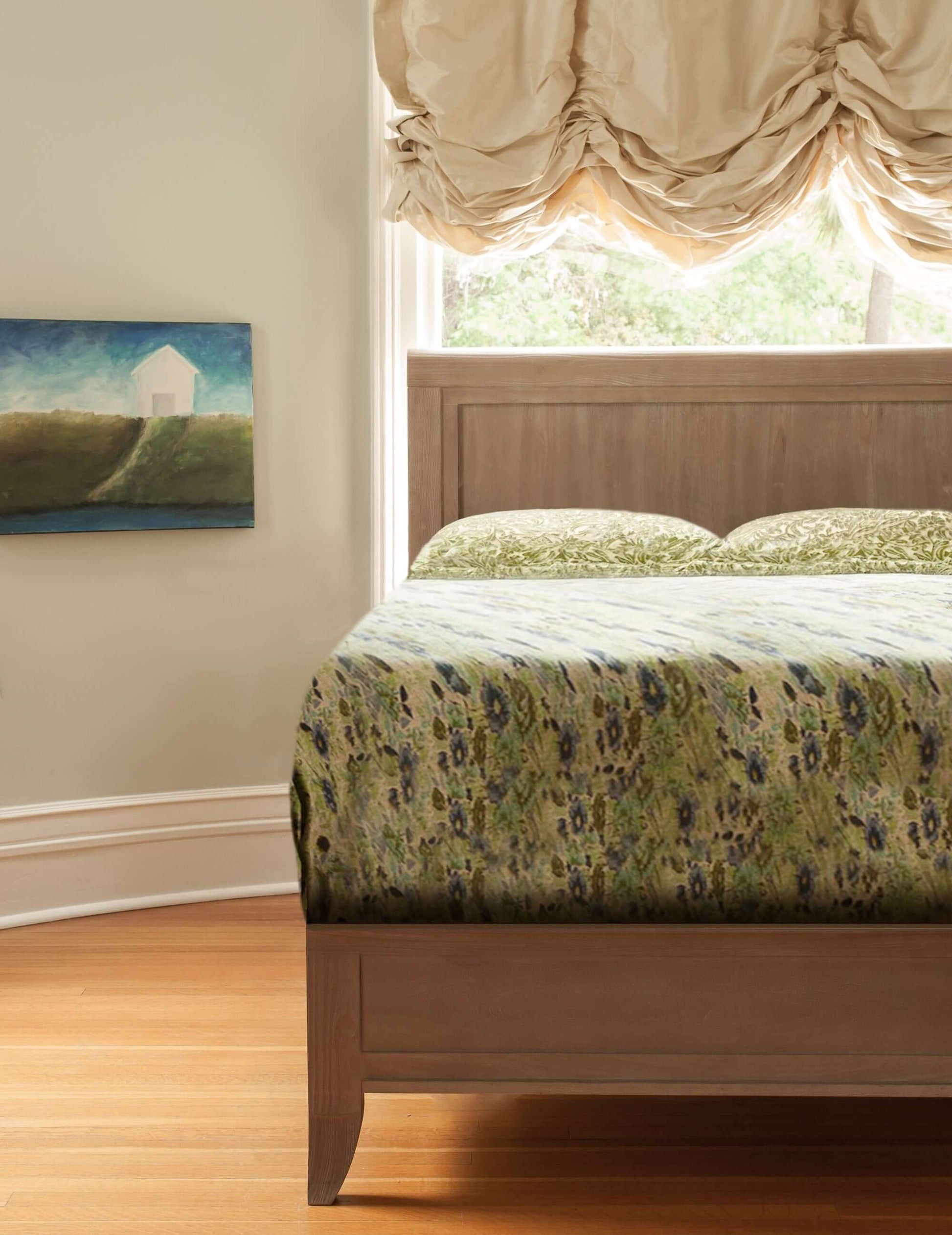 Cameo Low Profile Footboard - Zoomed Lifestyle image Front View of Low Profile Footboard Toast