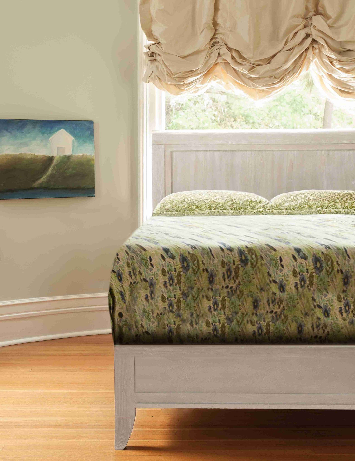 Cameo Sleigh Toddler Bed Conversion Kit - Zoomed Lifestyle Image Front View of Sleigh Toddler Bed Conversion Kit Steam