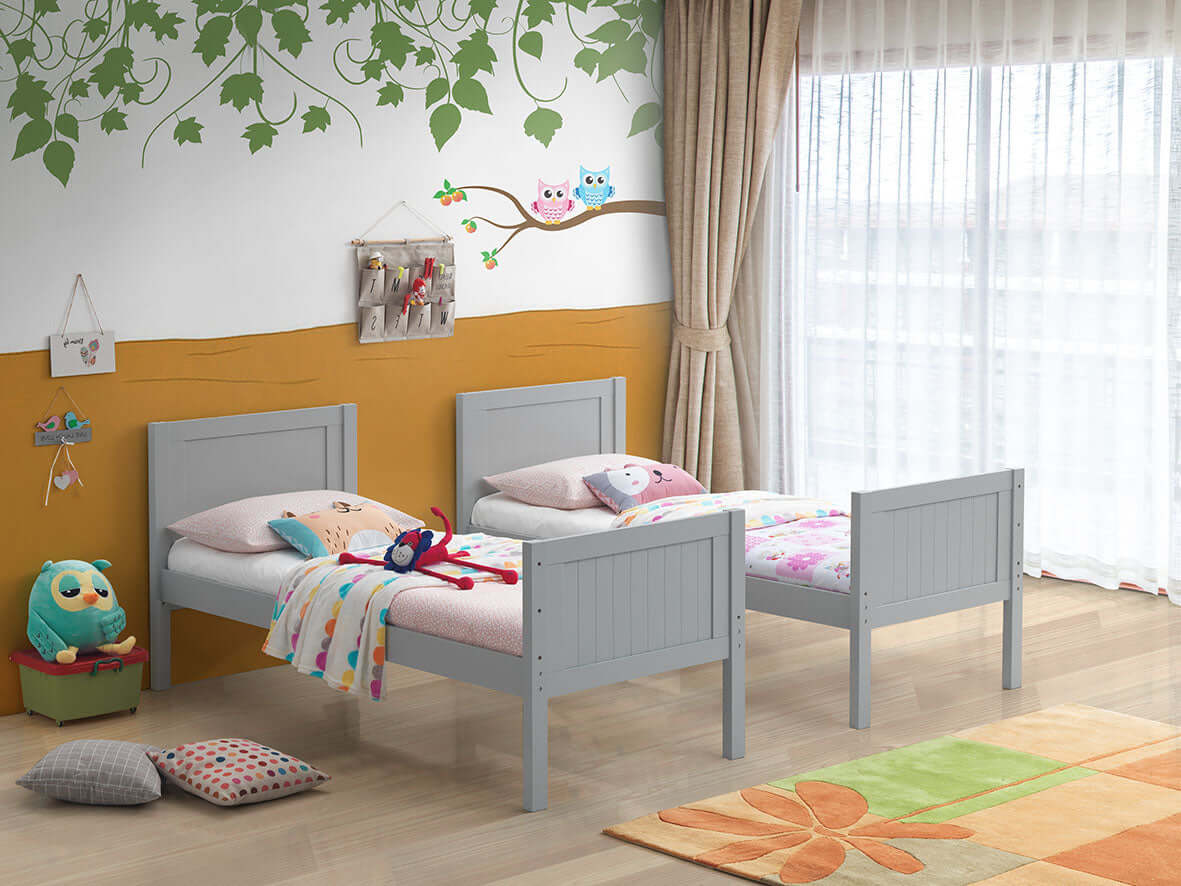 Bunk Bed - Model 2022 - Lifestyle Image Inclined Side View of Separated Bunk Bed Model 2022 Gray