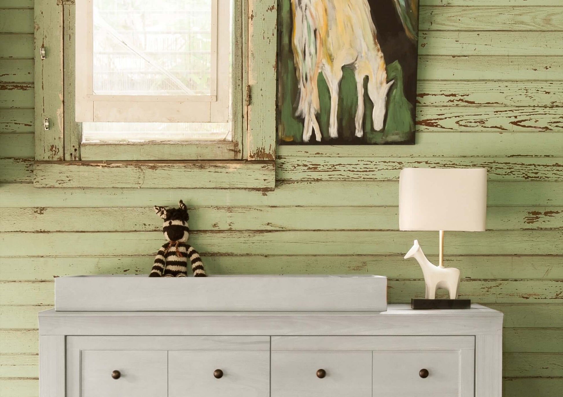 Cameo Changer Tray - Zoomed Lifestyle Image Front View of Cameo Changer Tray Steam on top of Double Drawer Dresser