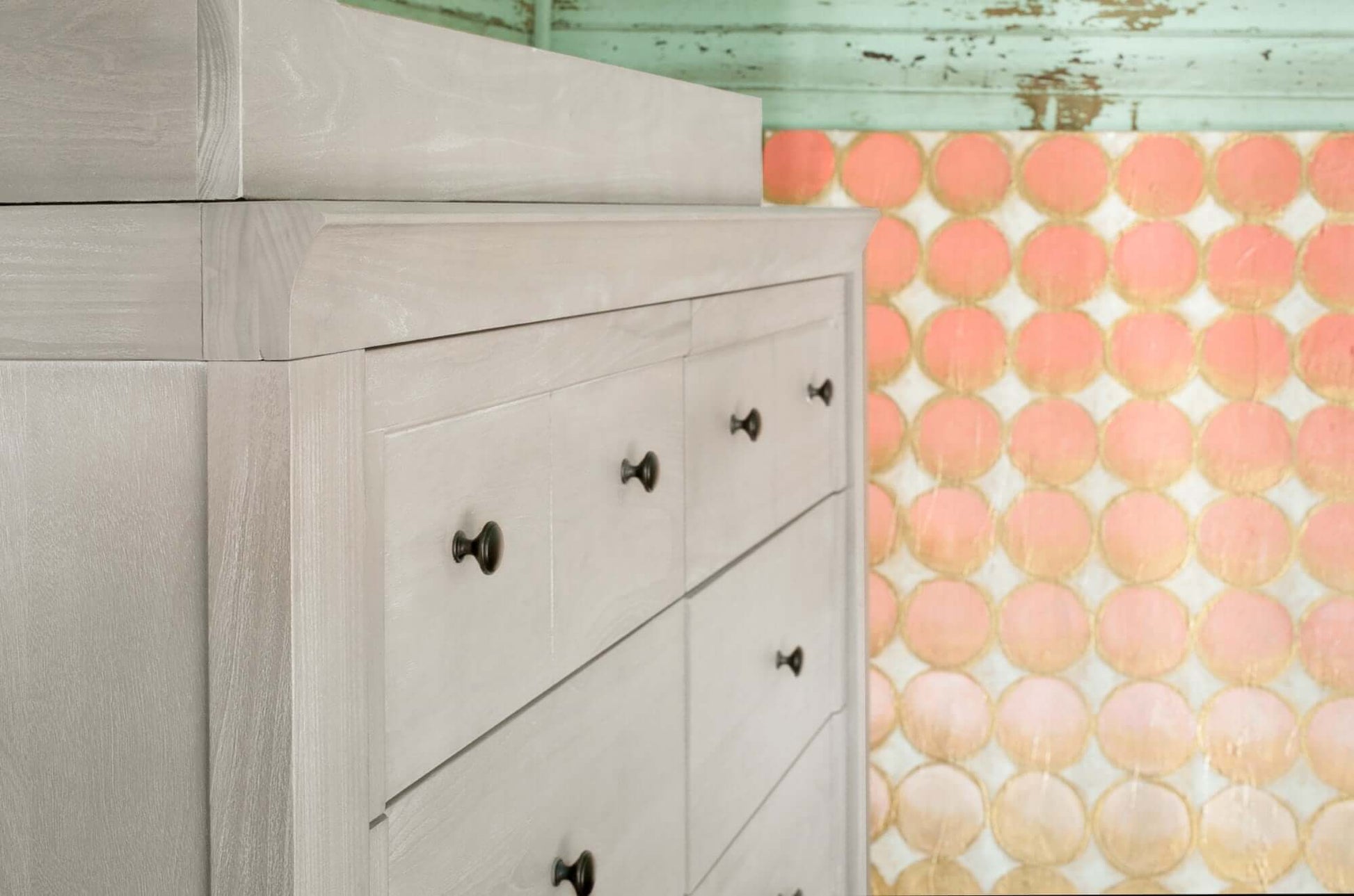 Cameo Changer Tray - Zoomed Lifestyle Image Side View of Cameo Changer Tray Steam on top of Double Drawer Dresser