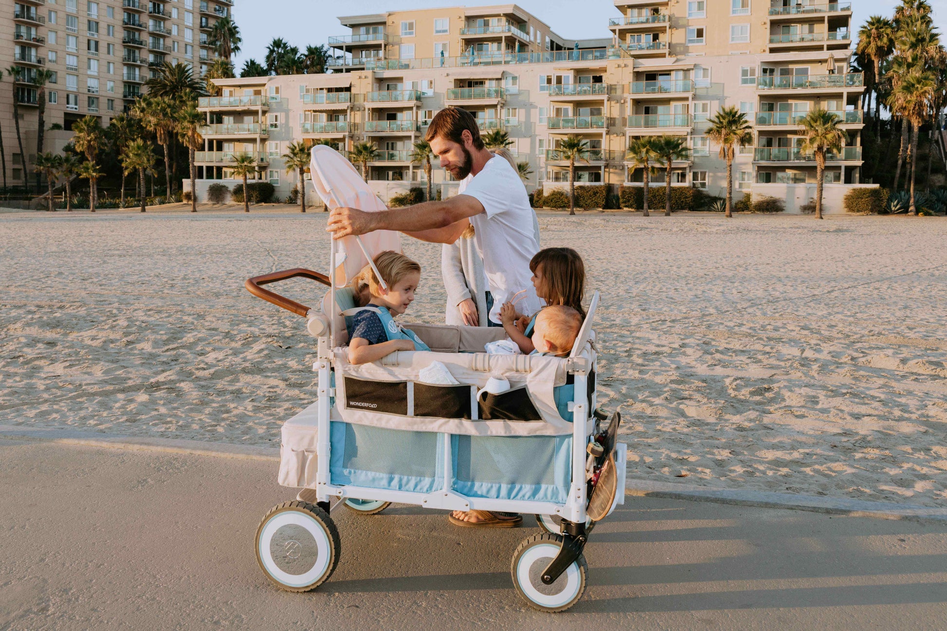 VW4 Volkswagen Stroller Wagon - Lifestyle image Front View of the Wagon Blue