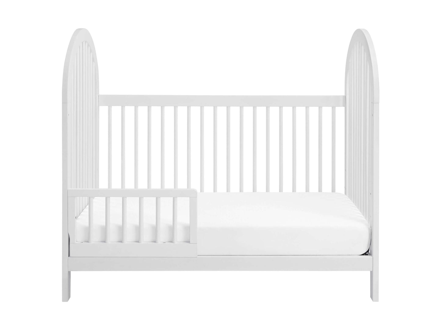 Everlee 3 in 1 Guard Rail - Front View of Everlee 3 in 1 Crib With Guard Rail White