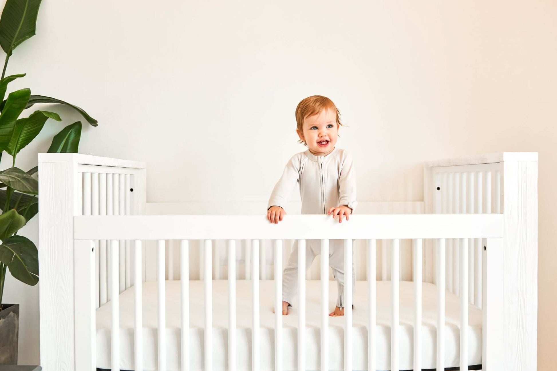 True Traditional 3 in 1 Crib -  Lifestyle Image of Traditional 3 in 1 Crib Snowstrom with Baby inside