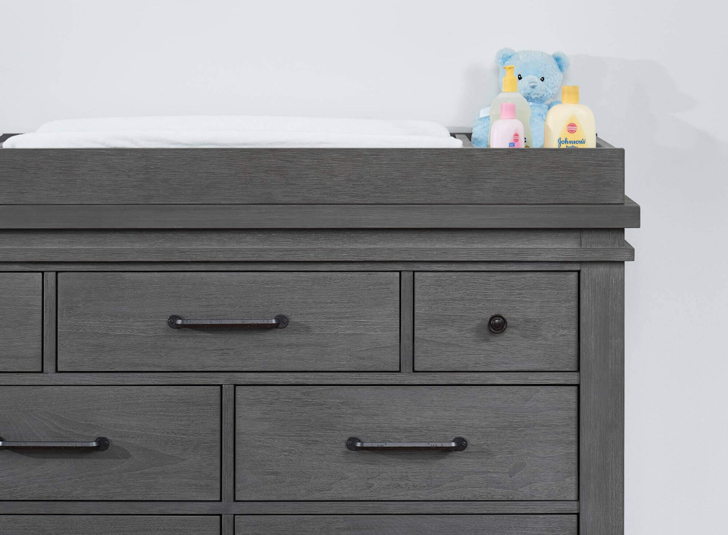 Hampton 7 Drawer Dresser - Lifestyle Image Zoomed Front View of Hampton 7 Drawer Dresser Canyon Gray