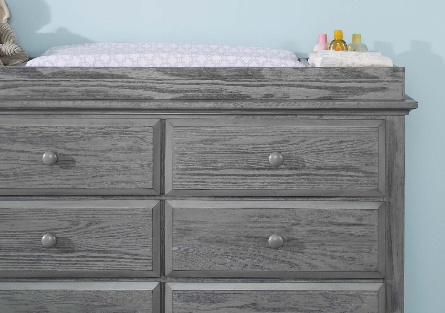 Kenilworth 6 Drawer Dresser - Zoomed Lifestyle Image Front View of Kenilworth 6 Drawer Dresser Graphite Gray