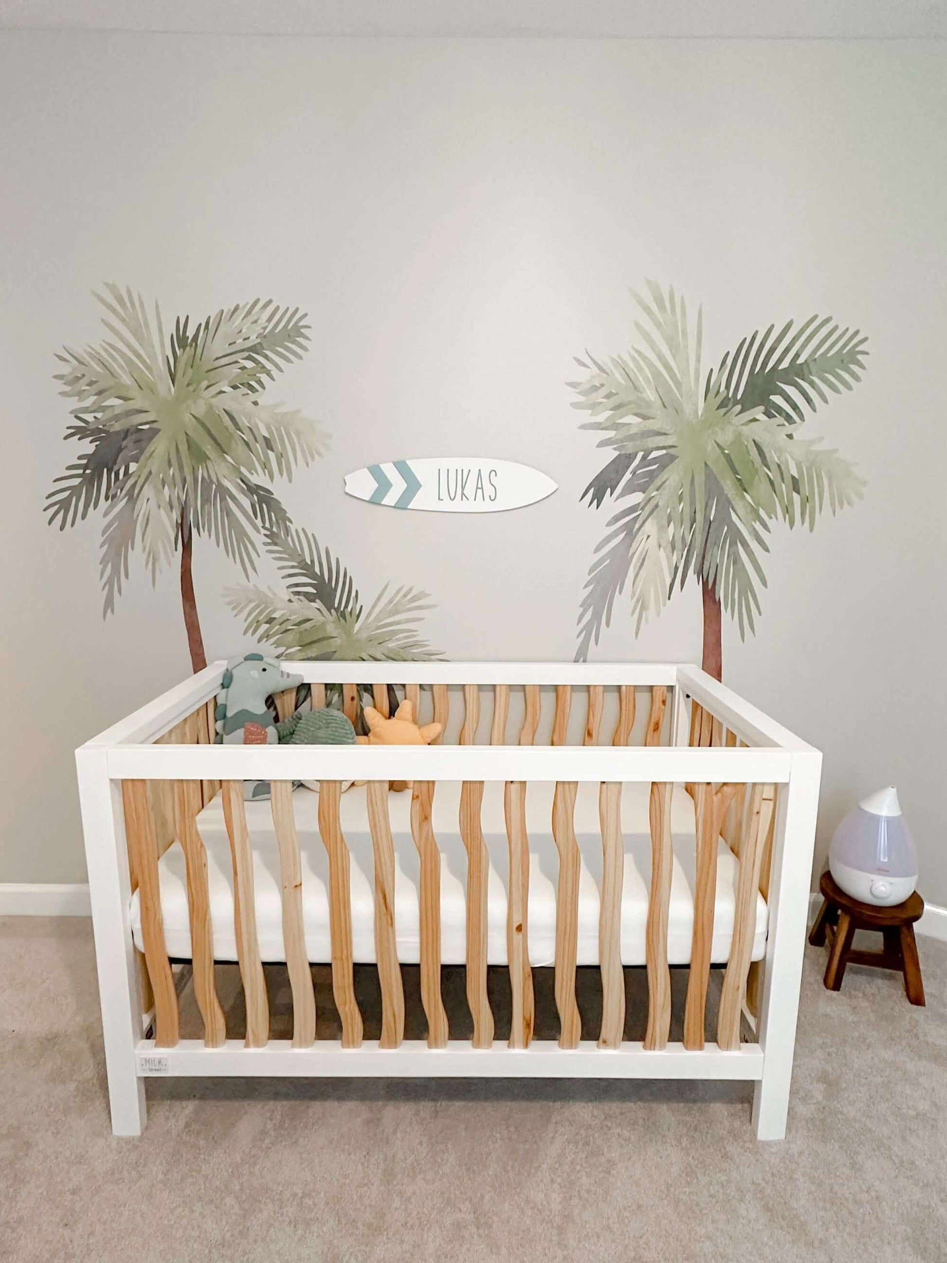 Branch 4 in 1 Convertible Crib - Lifestyle Image of 4 in 1 Convertible Crib Natural Snow