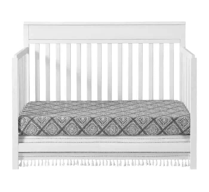 Castle Hill 4-in-1 Convertible Crib