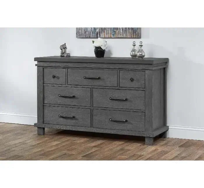 Hampton 7 Drawer Dresser