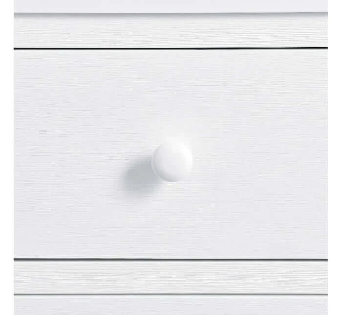 Everlee 6 Drawer Dresser - White zoomed in knob view