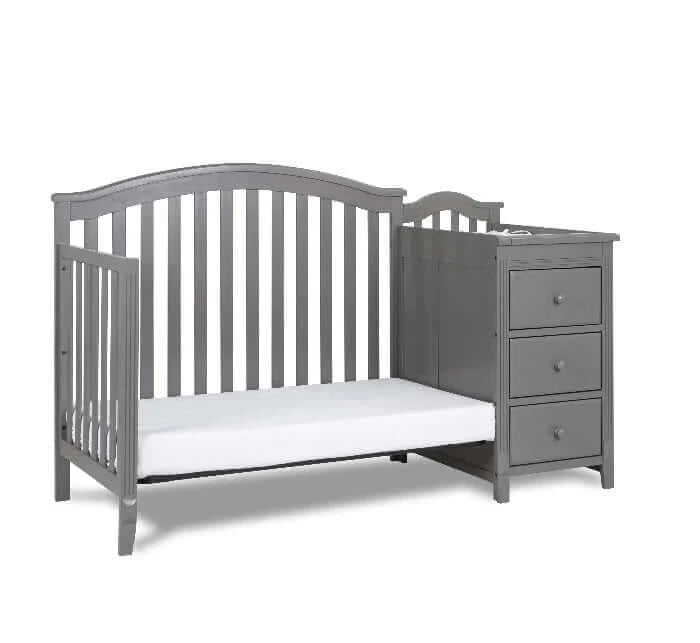 AFG Kali II 4-in-1 Crib and Changer - Daybed Side